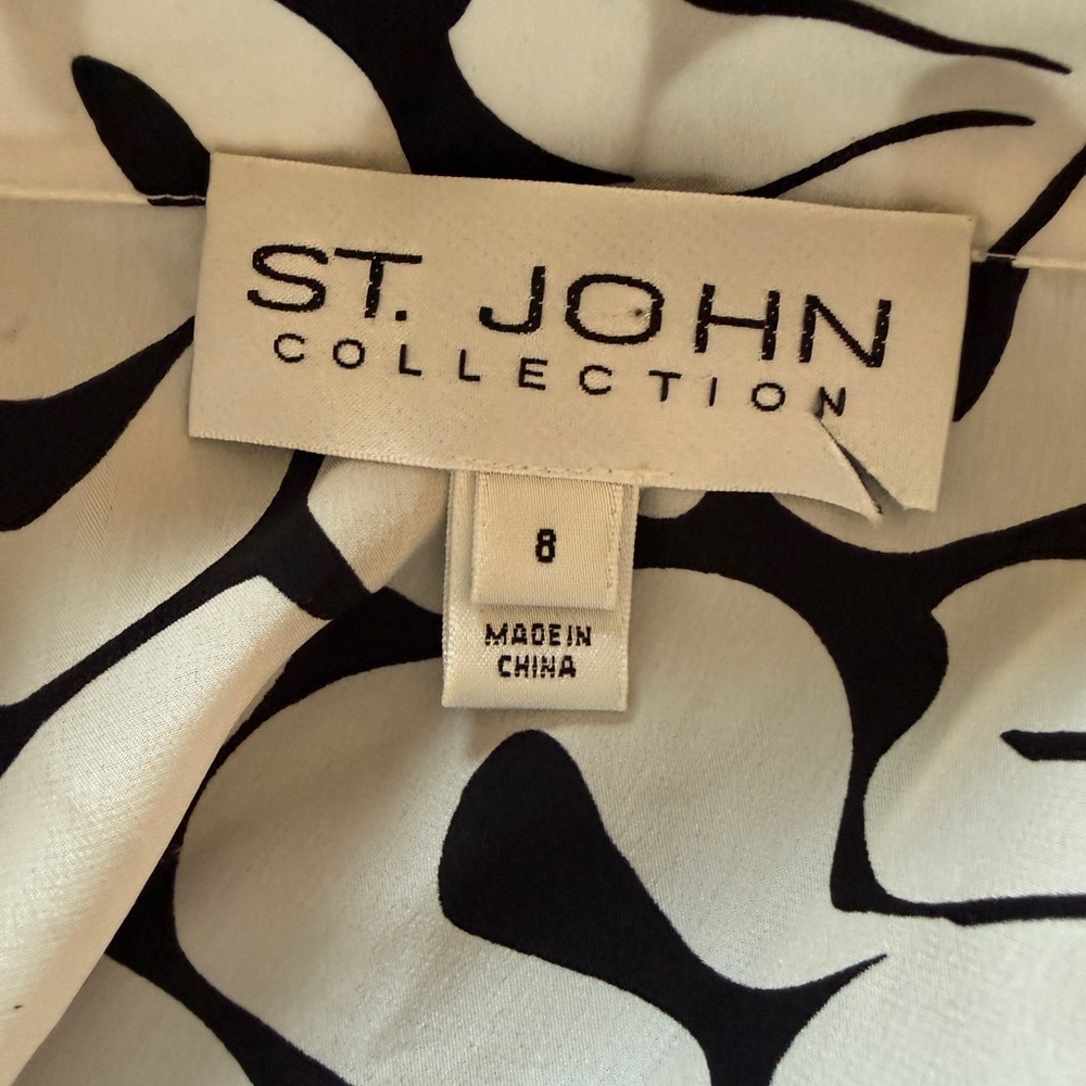 St. John collection silk blouse - Picture 6 of 7